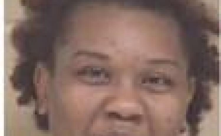 Shreveport Woman Arrested After Chasing Man With Knife!