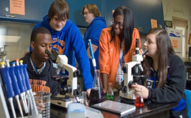 BRF’s College Navigator at Southwood High School helps Shreveport students map out their futures