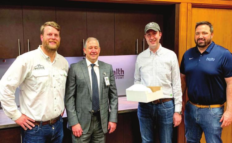 Shreveport business owners give $5,000 of gift cards to local hospital workers