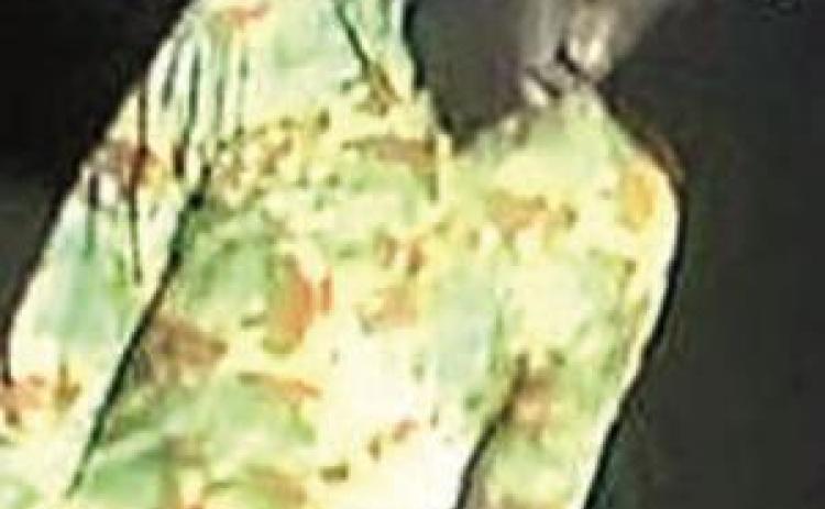 Male theft suspect sought by police