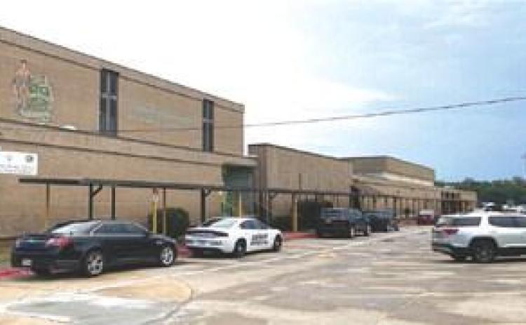 Student arrested for making bomb threat at school