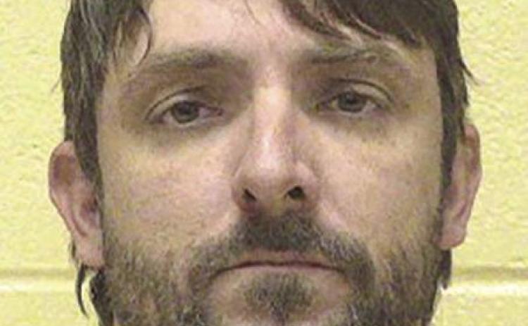 Benton man arrested for child porn