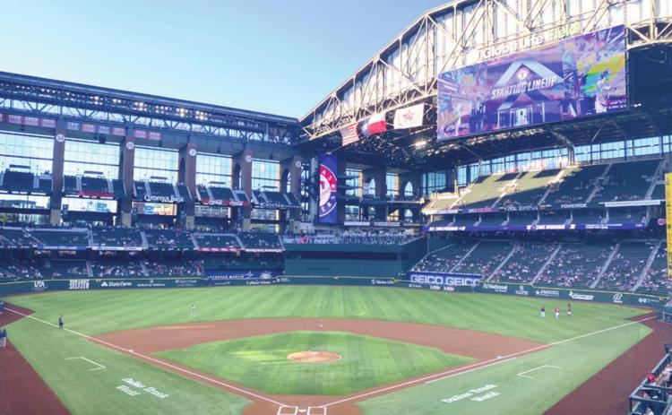 Texas Rangers fall to Seattle Mariners, with your sports reporter in attendance