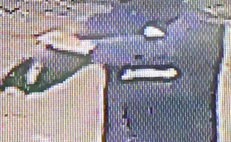 Police seek suspect in shooting, carjacking