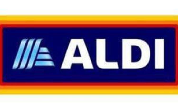 Aldi is the US's fastest-growing grocery chain and more households earning $50-100K are shopping there