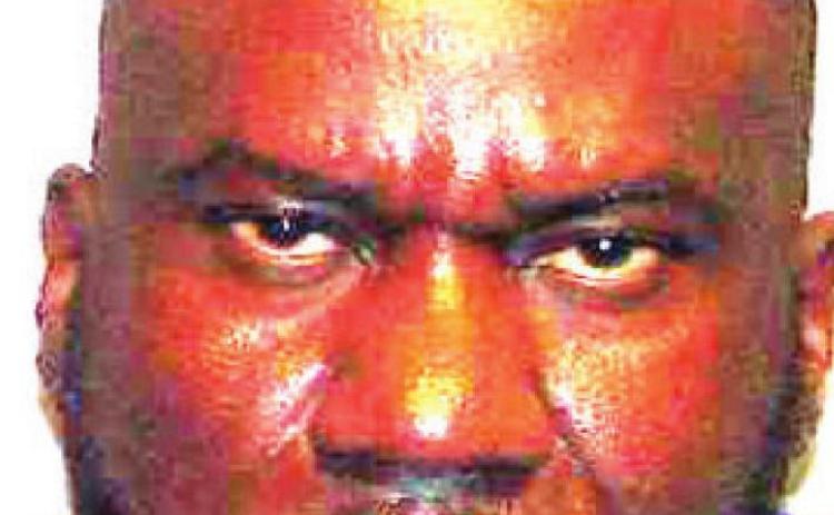 Man arrested on drug, distribution charges