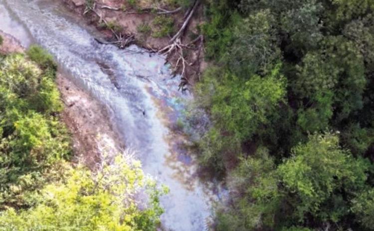 Deputies respond to oil spill on Twelve Mile Bayou