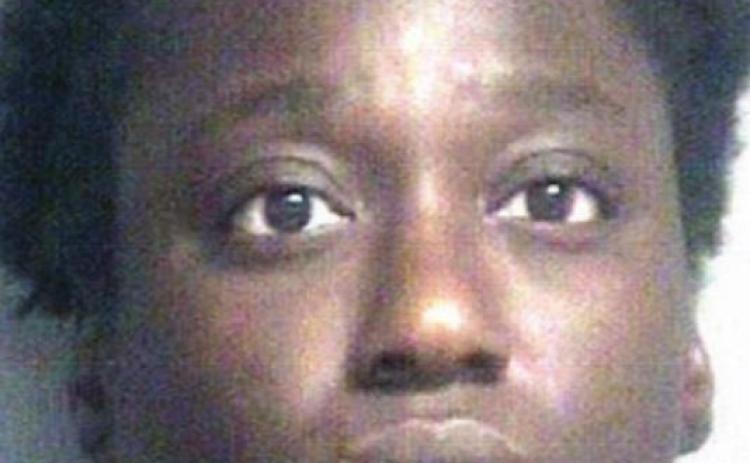 Man, woman arrested on domestic abuse battery charge