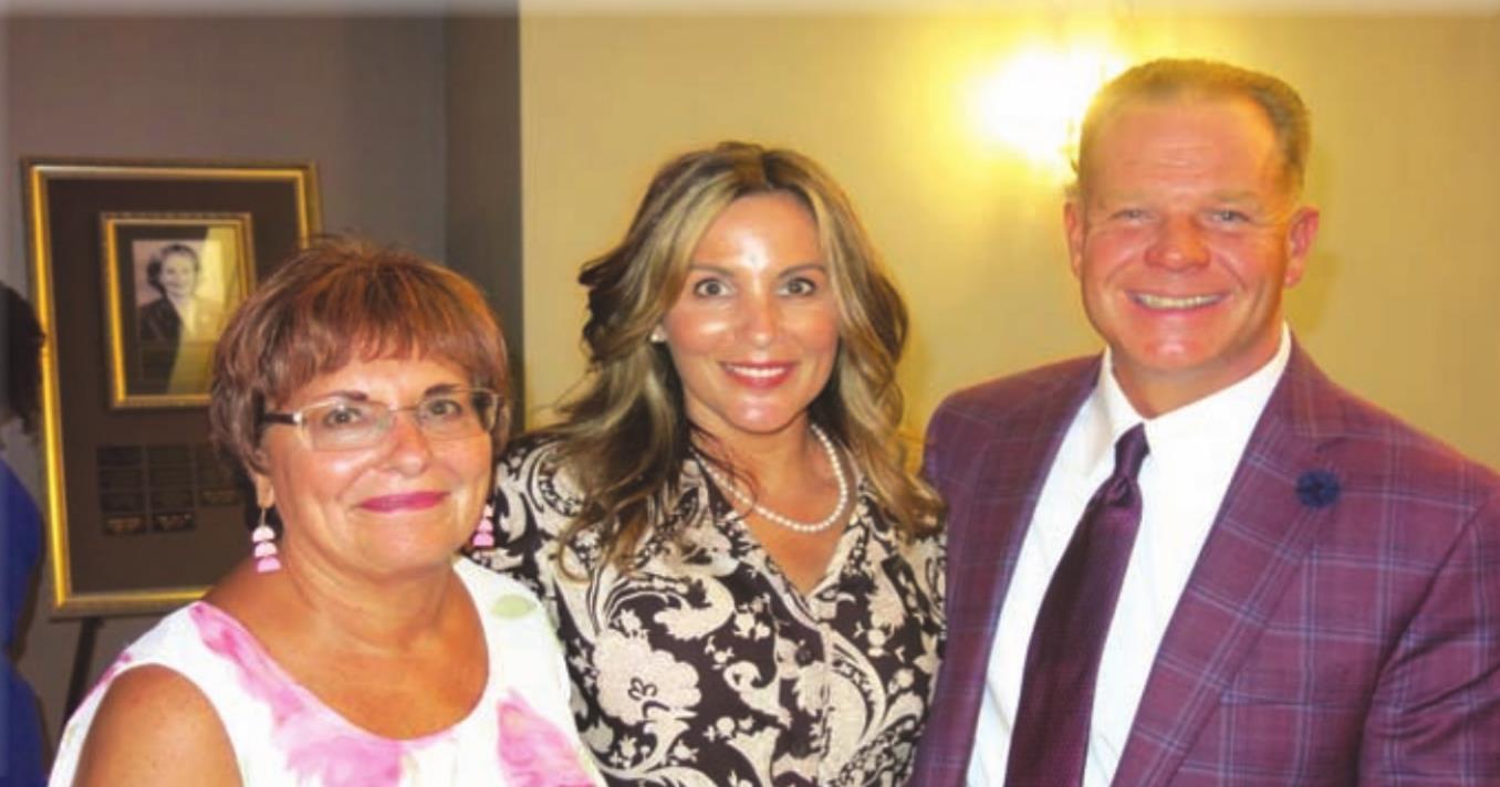 'EVENING OF WINE AND ROSES' DINNER HONORS TWO ROSE LOVERS