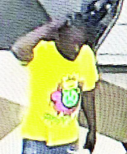 Police looking for Brookshire's theft suspects