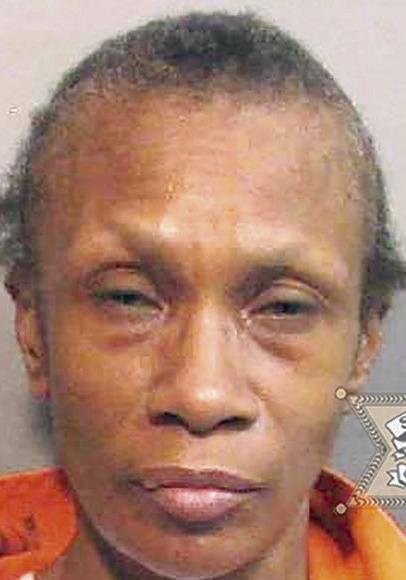 Woman pours acetone over victim's face during argument