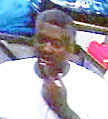 Wallet thieves sought