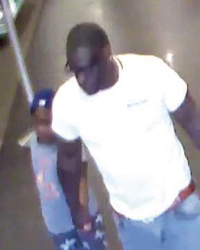 Shoplifter robs Nike store with his child