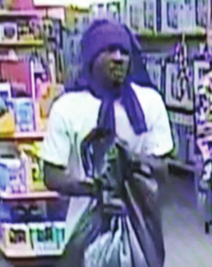 Police seek IDs of two burglary suspects