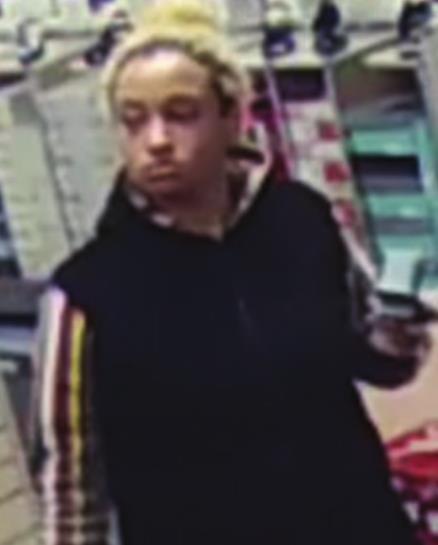 Police seek identities of Steinmart theft suspects