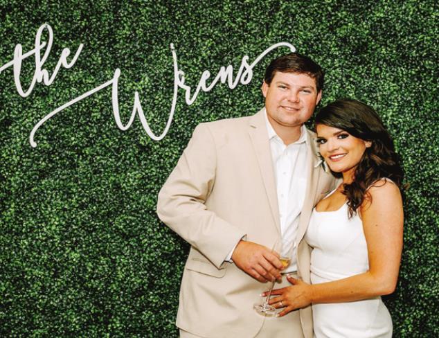 Grand Cane pond sets scene for a country wedding