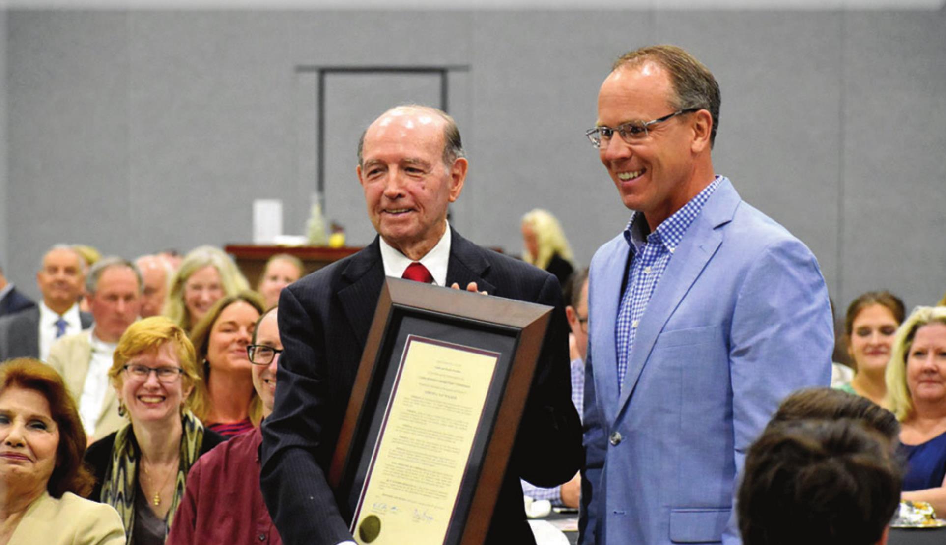 Warm farewell to Bossier City Mayor Lo Walker