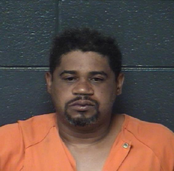Driver charged in death of passenger in Mansfield crash
