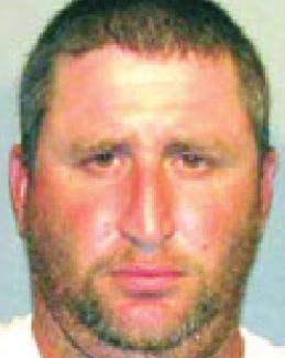 Man arrested for identity theft