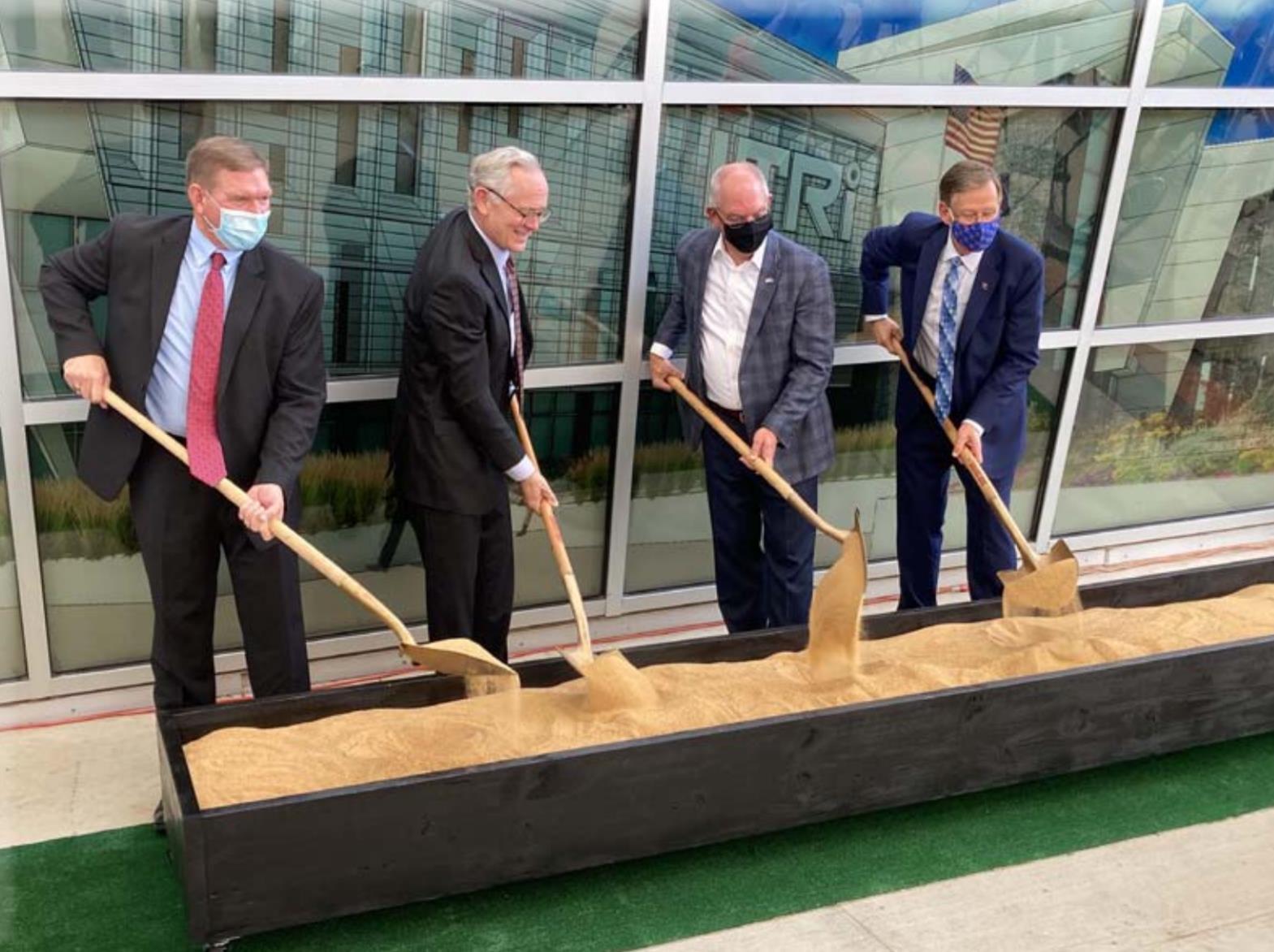 Gov. Edwards attends groundbreaking of LTRI