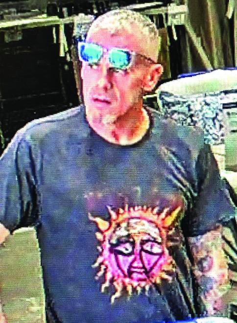 Bossier City police seek Lowe's theft suspects