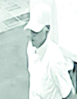 Suspect Sought in Jewelry Store Heist