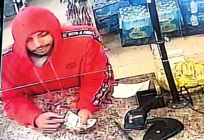 Police seek identity of Linwood Ave vehicle thief