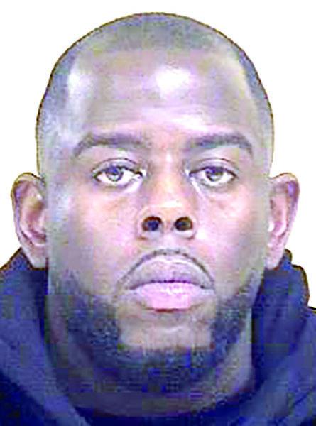Felon leads police on chase, arrested with firearm