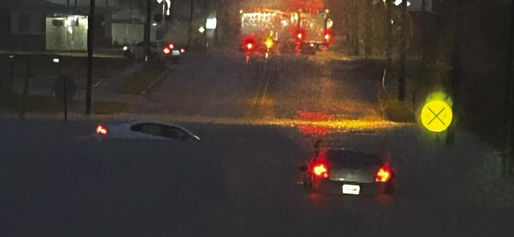 	EMT rescues women caught in Shreveport flash flood!