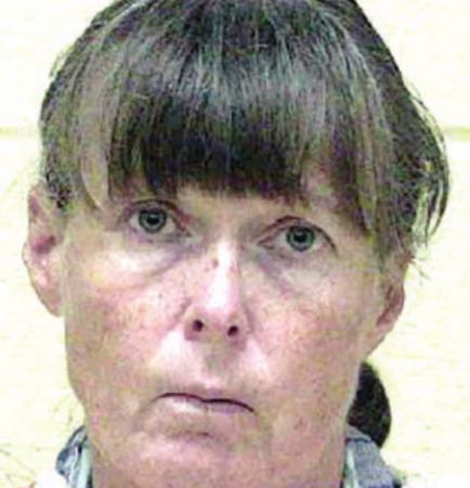 Benton woman charged with animal cruelty