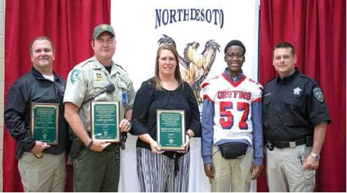 DeSoto sheriff honors three for saving high school student