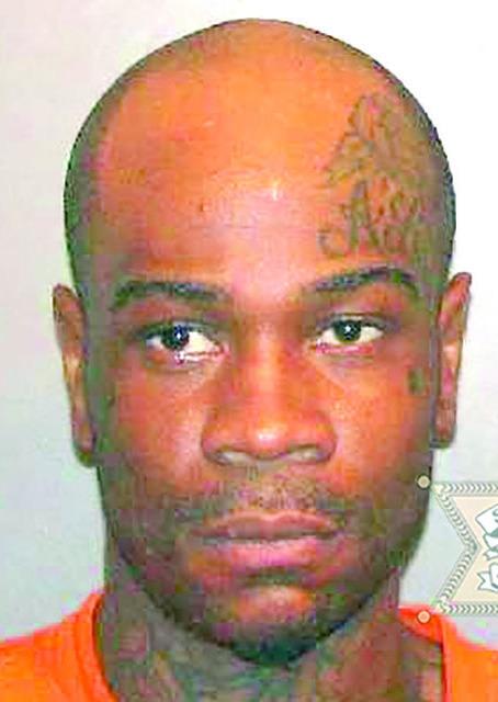 Suspect attacks girlfriend; her father shoots suspect 