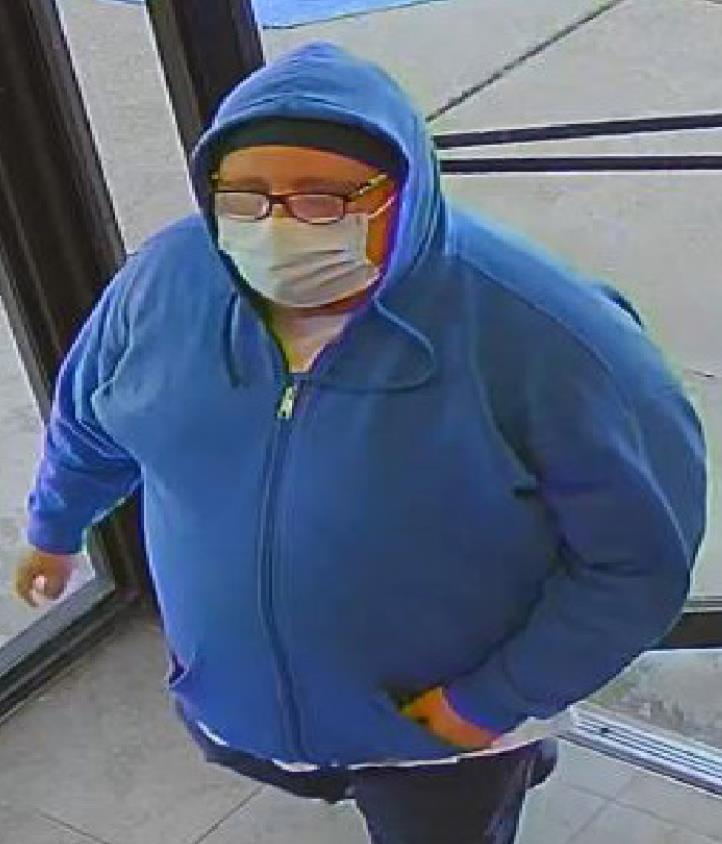 Police seek identity of robbery suspect