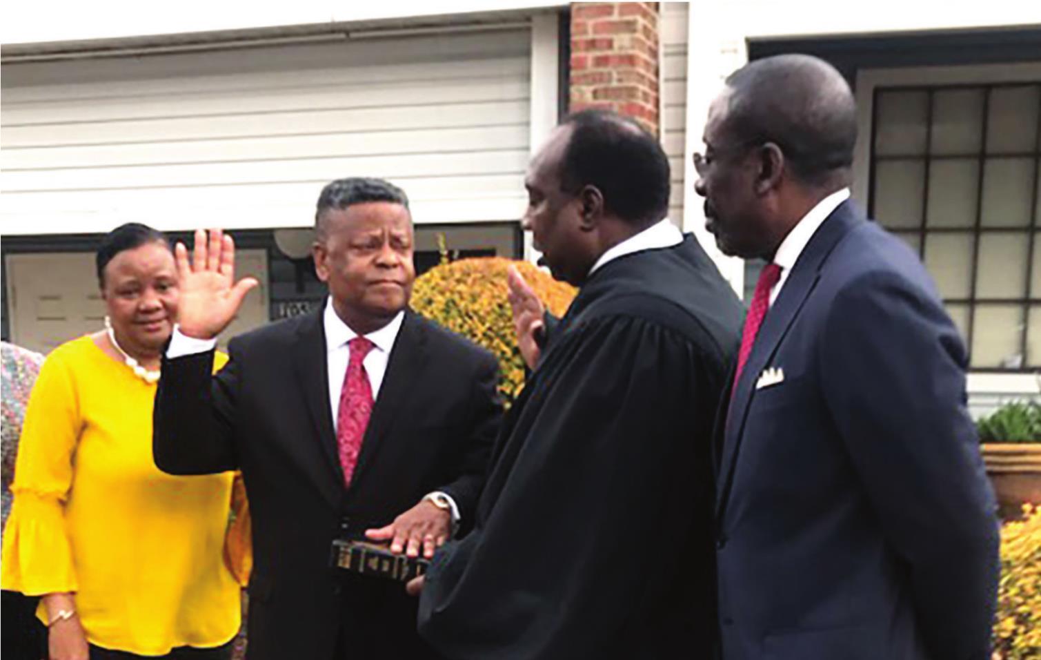 Hunter sworn in as first African-American Caddo constable