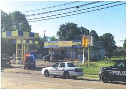 Nearly two dozen SPD units called to Hollywood Ave. for shooting that wounded 2 people, killed another