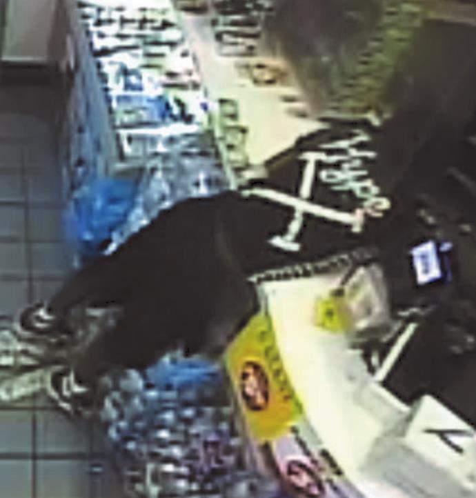 Shreveport police seek ID of armed robbery suspect