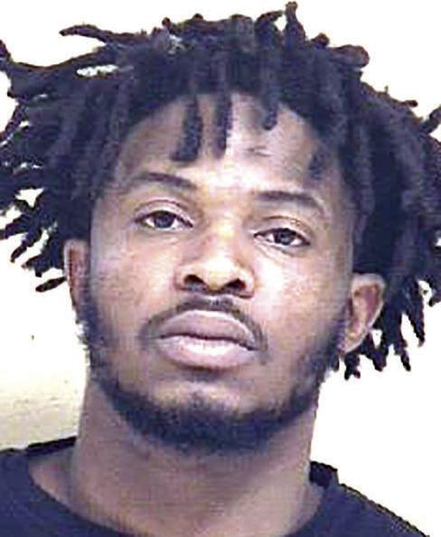 Traffic stop ends in arrest of two felons with firearm