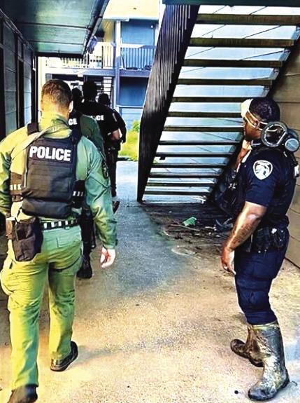 Police remove 29 people from The Jolie apartments!