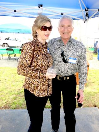 Joanna and Dr. Bob Robinson