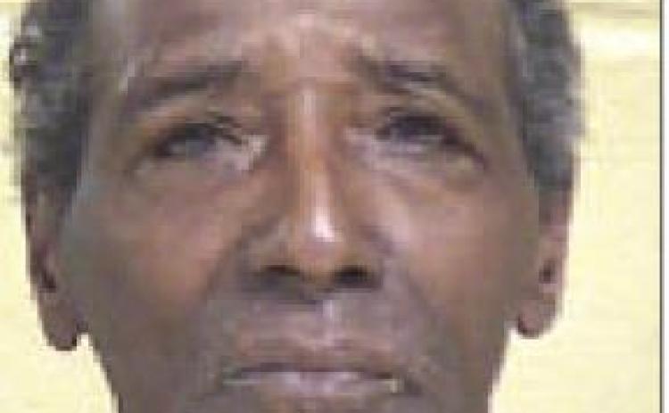 Suspect jailed in N. Shreveport vehicle burglary