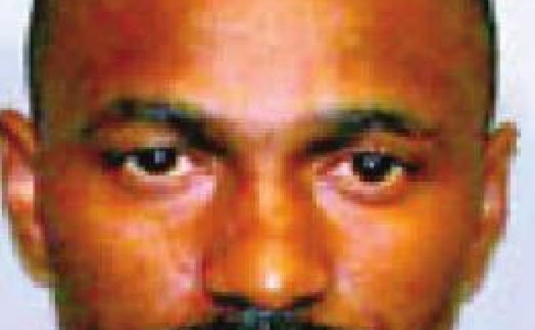 Man threatens to stab girlfriend with screwdriver
