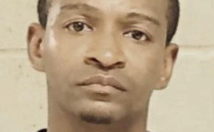 Lamarcus Brown for squatting. Brown was also wanted on multiple outstanding warrants, including: • Bank Fraud • Fugitive from Mansfield Police Department • Domestic Abuse Aggravated Assault • Domestic Abuse Battery with a Weapon • Domestic Abuse