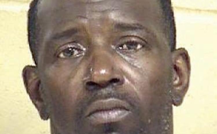 Police arrest suspect in domestic dispute