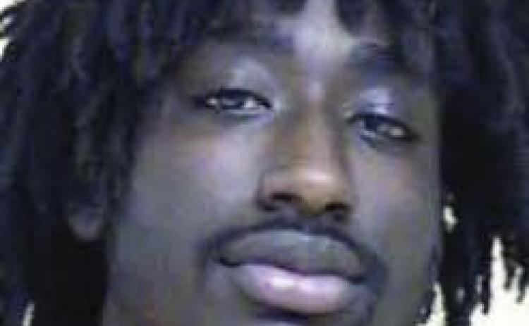 Police K-9 tracks suspect in convenience store robbery