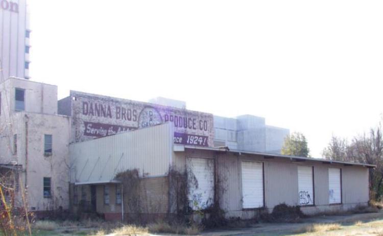 Purchase of D’Anna Produce building by city was valid
