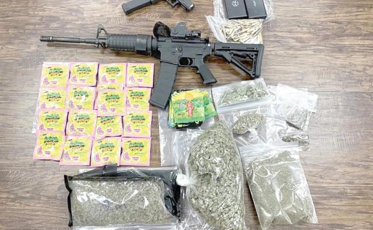 Shreveport man arrested with drugs, stolen gun