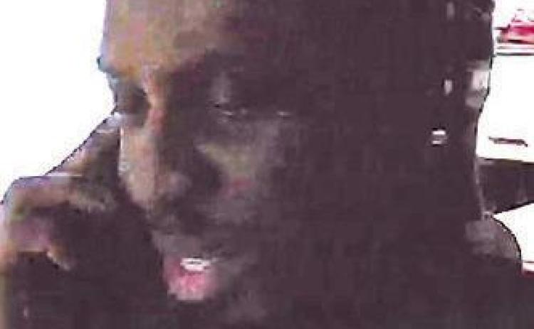 Police seek suspect who bilked victim