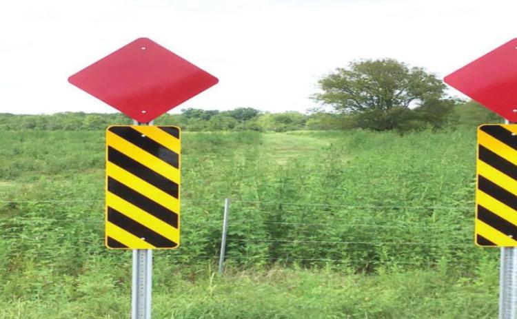 Swan Lake Road continues north