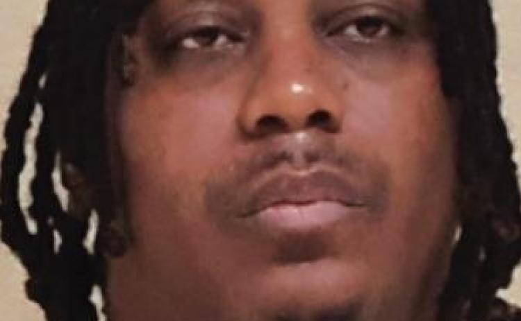 Shreveport Police Department makes Arrests in Gun and Narcotics Case!