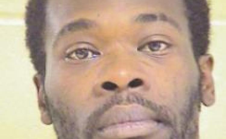 Police seek stabbing suspect
